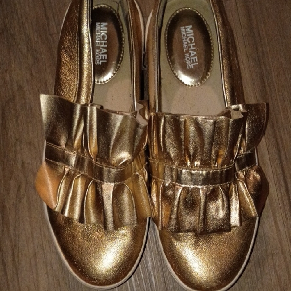 Michael Kors Kids Metallic Gold Ruffle Dress Shoes